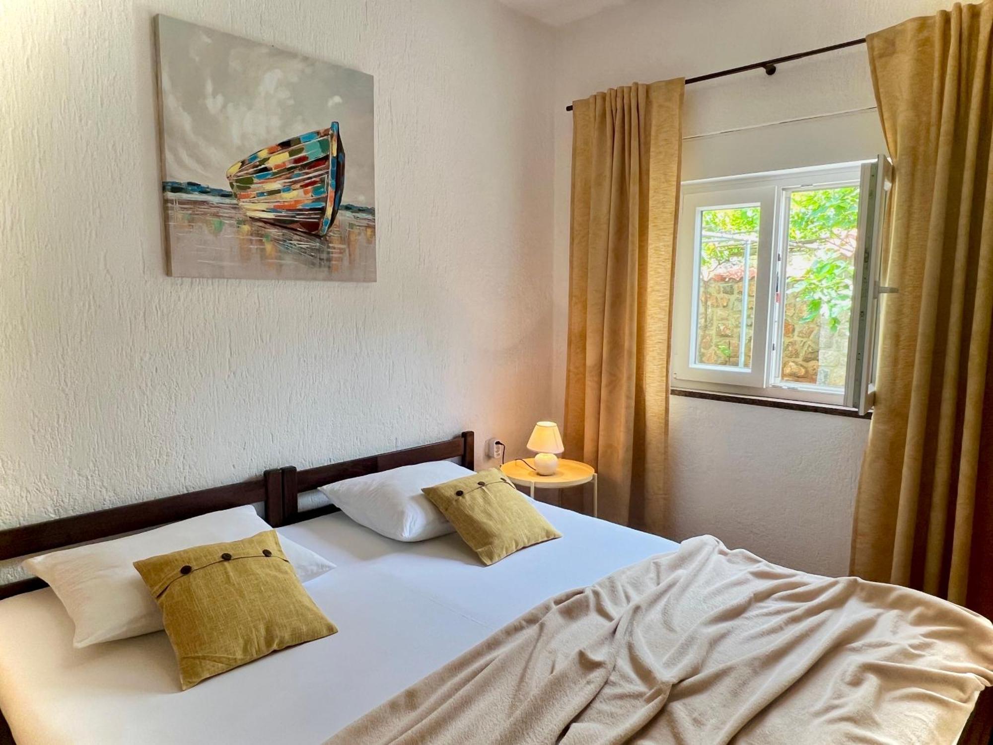 Apartments Maro Сен Екстериор снимка